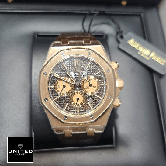 Audemars Piguet Royal Oak 26331OR.OO_.1220OR.02 Chocolate Dial Inspired in the box