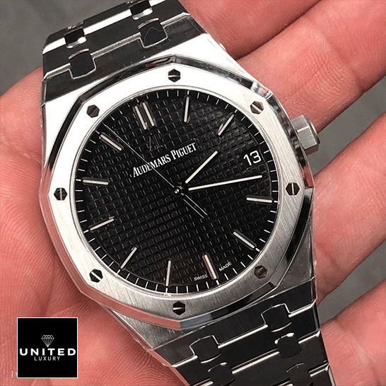 Audemars Piguet Royal Oak Black Dial Inspired on the hand