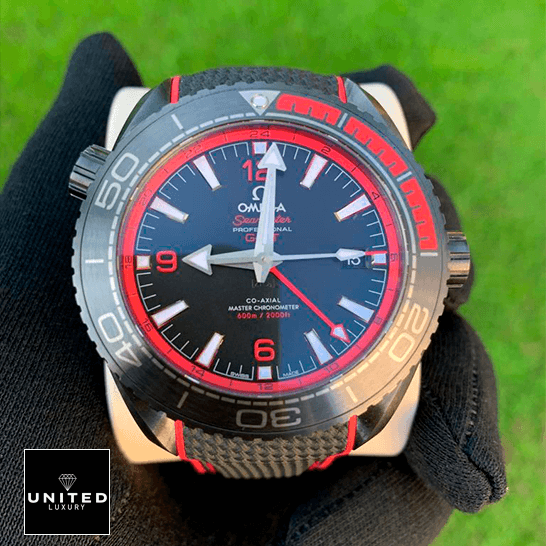 Omega Seamaster 215_92_46_22_01_0_3 Black Dial Inspired on the hand grass background