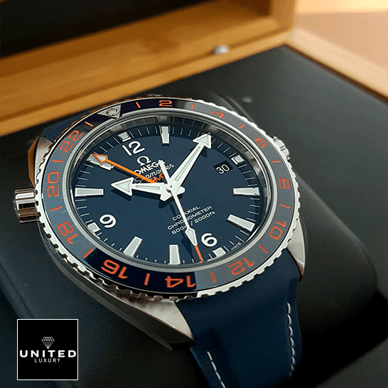 Omega Seamaster GMT 232_32_44_22_03_001 Blue Bezel Inspired in the box