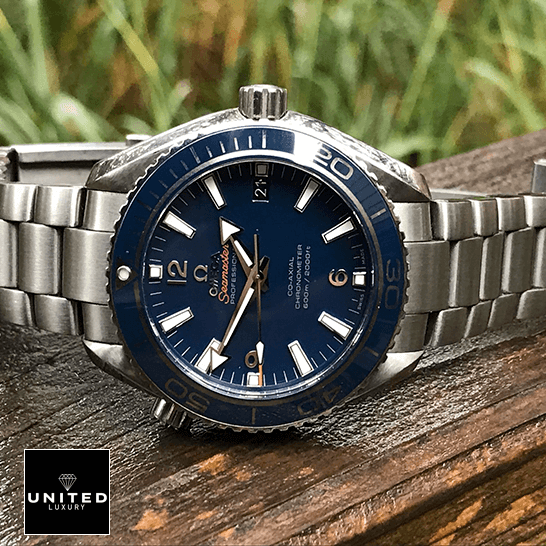 Omega Seamaster 232_90_42_21_03_001 Planet Ocean Steel Inspired side view