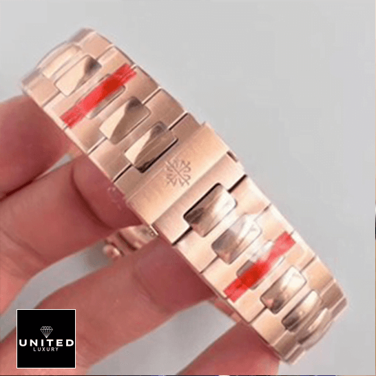 Patek Philippe Nautilus 57111R-001 Rose Gold Bracelet Inspired on the hand
