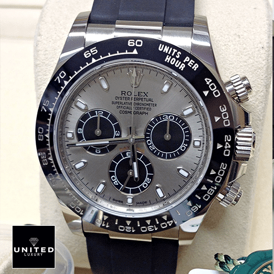 Rolex Daytona 116519LN-0024 Silver Dial Inspired On The Stand