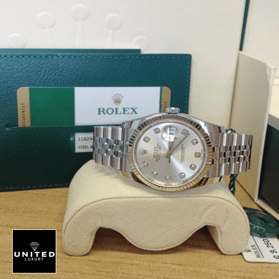 Rolex Datejust 36 116234-0084 Inspired on the clock cushion & Guarantee Card