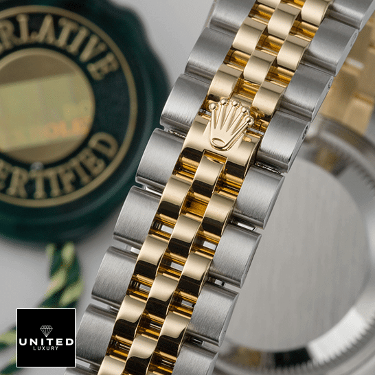 Rolex Datejust 126333 Yellow Gold Silver Inspired bracelet on the rolex logo