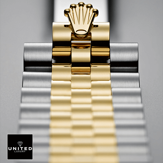 Rolex 279161 Steel Gold Automatic Jubilee Inspired bracelet on the rolex logo