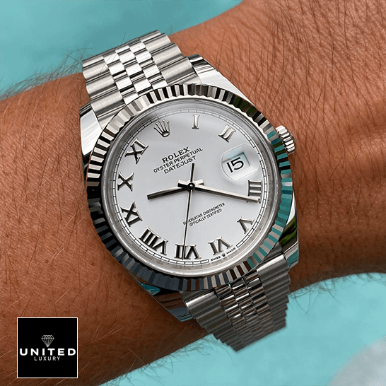 Rolex 126334 Datejust Fluted White Roman Dial Inspired on the man wrist