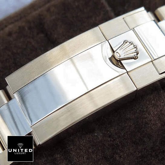 Rolex Daytona Cosmograph 116519 Oyster Fold Clasp on the Rolex Logo Inspired