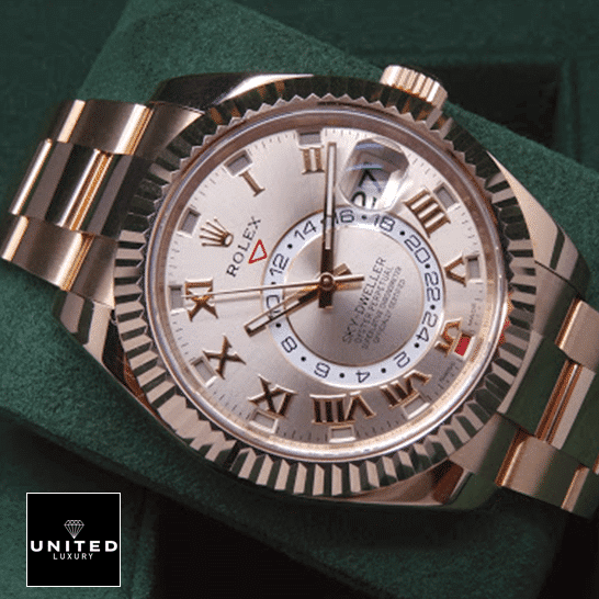 Rolex Sky Dweller Everose Gold Stainless Steel 326935 ın Green Stand